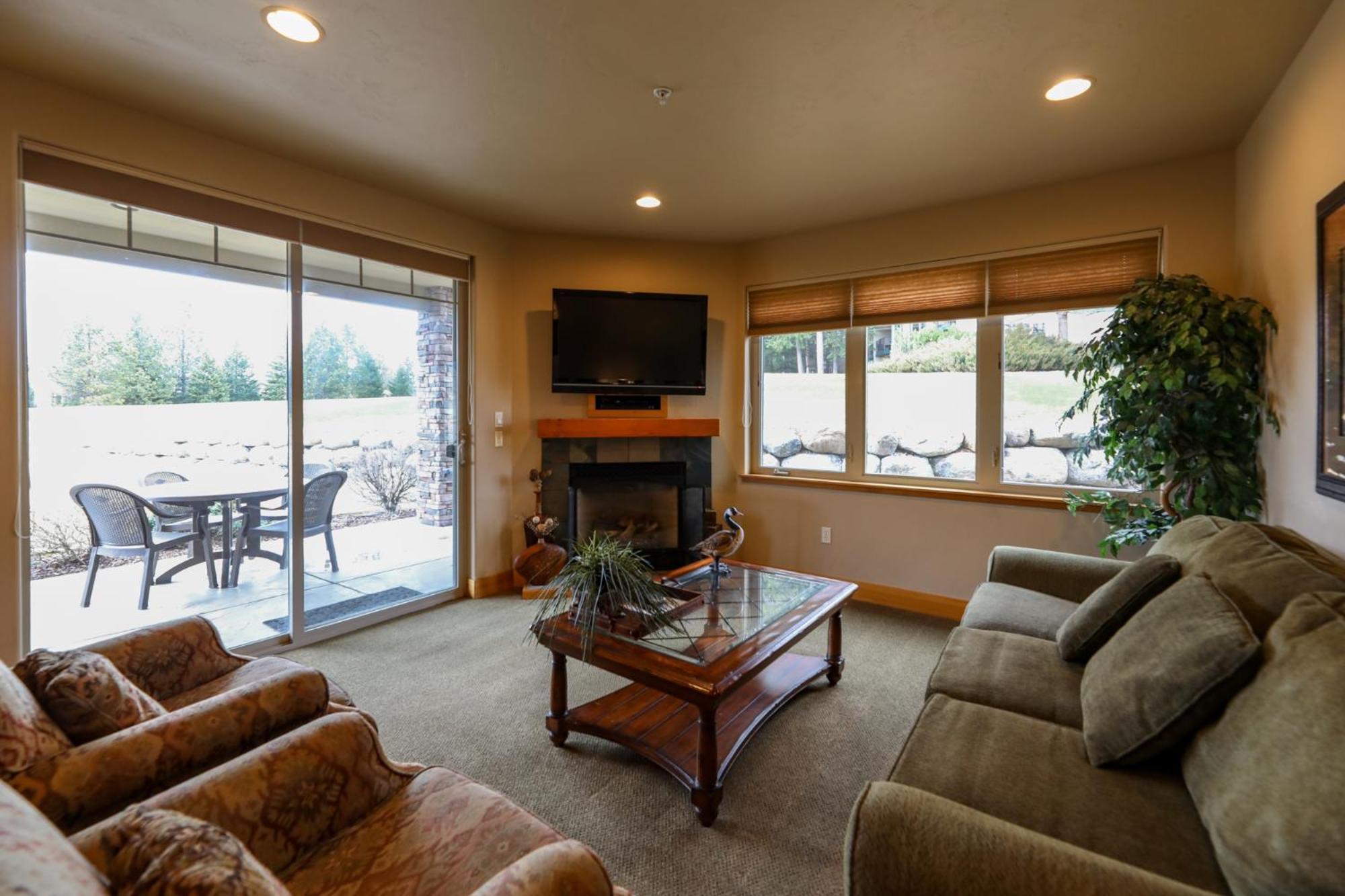 Meadow Lake Resort & Condos Columbia Falls Exterior photo
