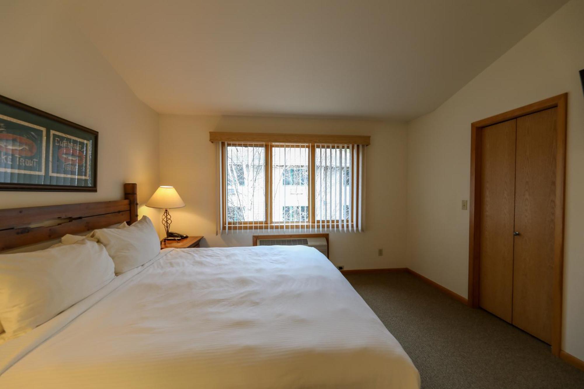 Meadow Lake Resort & Condos Columbia Falls Exterior photo